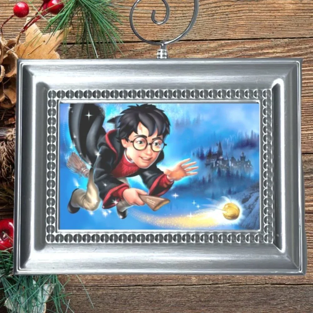 Harry Potter Qudditch Catch The Golden Snitch Christmas Tree Ornament